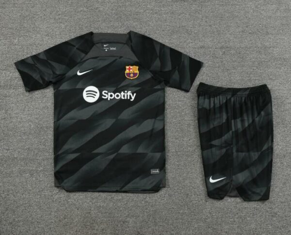 Conjunto Adulto Portero Barcelona 6