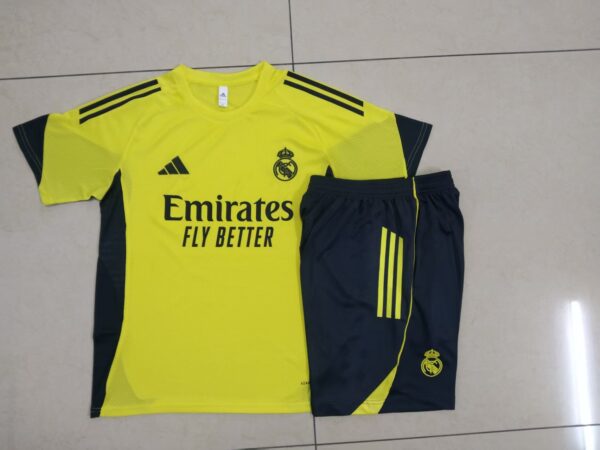 Conjunto Entrenamiento Real Madrid 2 temporada 25/26