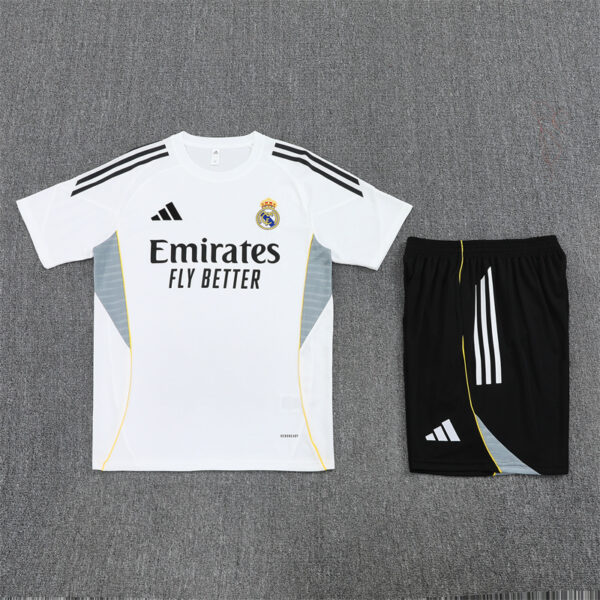 Conjunto Entrenamiento Real Madrid 7 temporada 25/26