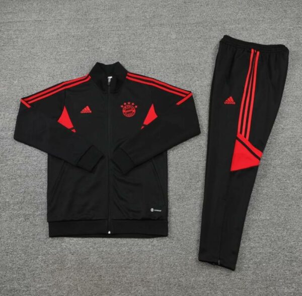 Chandal Manchester United 4 temporada 22/23