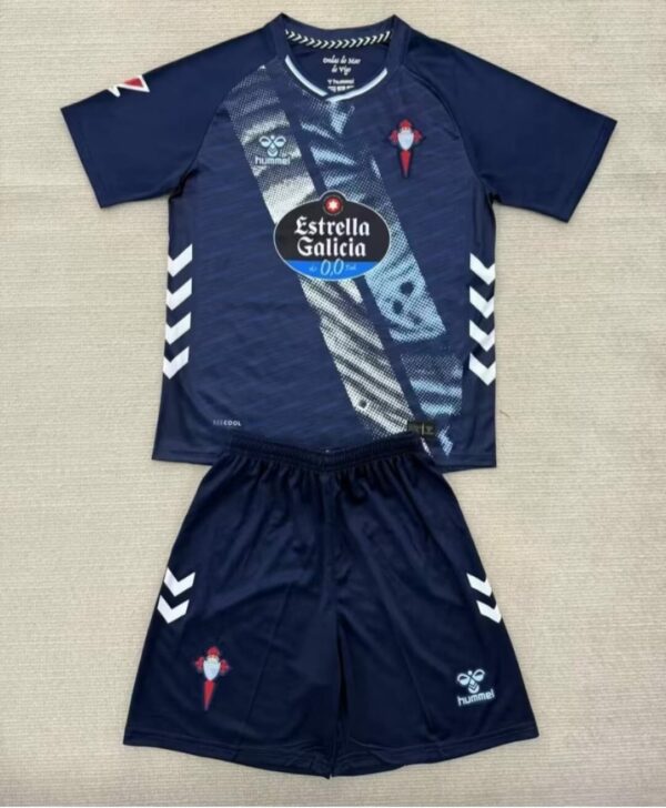 CONJUNTO NIÑO CELTA TEMPORADA 25/26 SEGUNDA EQUIPACIÓN