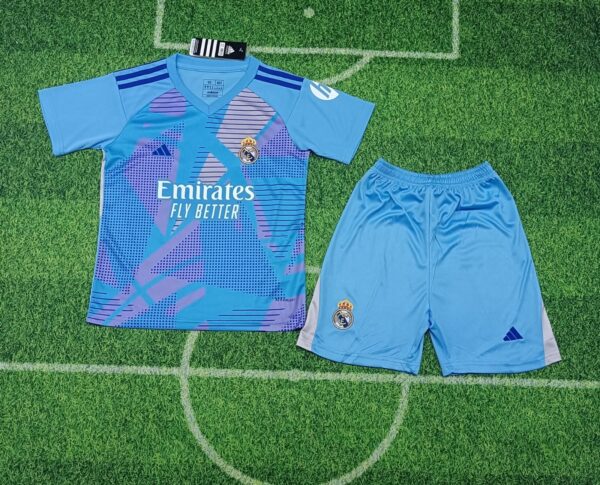 Conjunto Adulto Portero Real Madrid 5