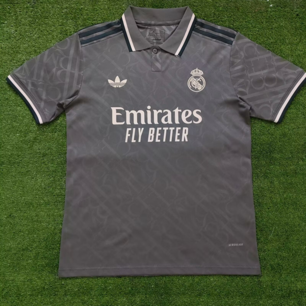 Camiseta Real Madrid temporada 24/25 tercera equipación