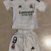 Conjunto Real Madrid 24/25 para niño talla 18