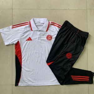 Polo+Pantalón Bayern temporada 25/26